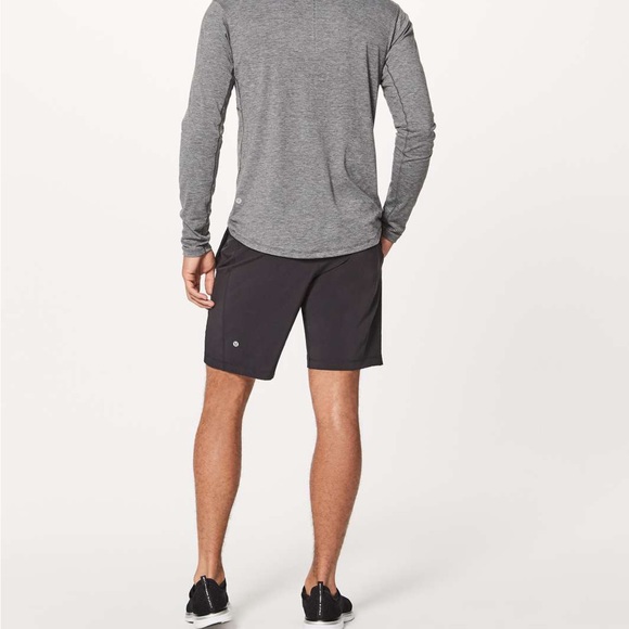 NWOT / Lululemon T.H.E. Short Linerless 9" - Picture 5 of 6